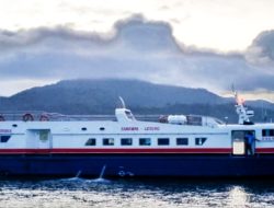 MV.Cinta Indomas Pindah Sandar ke Dermaga Padang Melang