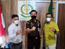 Pengurus SMSI Kepulauan Anambas Silaturrahmi ke Kacabjari Natuna di Tarempa, Siap Bangun Pola Kemitraan yang Baik