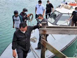 Gubernur Ansar Ahmad Sebut akan Rehab Jalan Lingkar dan Dermaga saat Berkunjung ke Mantang