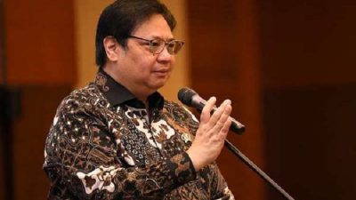 Menko Perekonomian Airlangga Raih Penghargaan Internasional Terkait Pemulihan Ekonomi