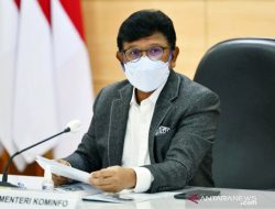 Menkominfo Johnny: Optimalkan Dukungan Teknologi Informasi Menuju Hidup Bersama COVID-19