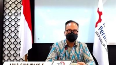 Menperin Wajibkan Sektor Industri Gunakan Aplikasi Peduli Lindungi