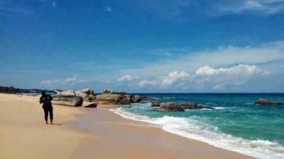 Pantai Wisata di Bintan Kembali Tercemar Limbah Minyak