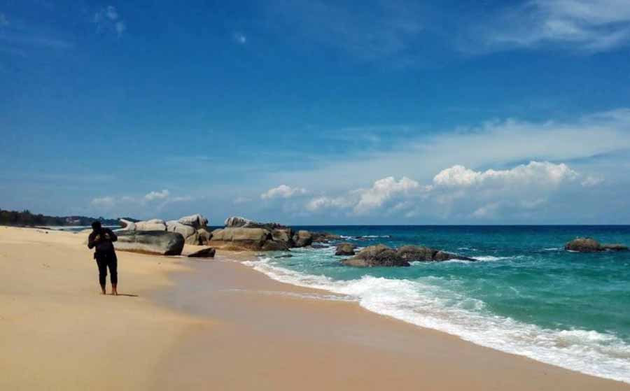 Pantai Wisata di Bintan Kembali Tercemar Limbah Minyak