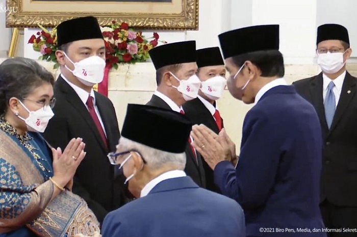 Presiden Jokowi Anugerahkan Gelar Pahlawan Nasional Kepada Empat Tokoh