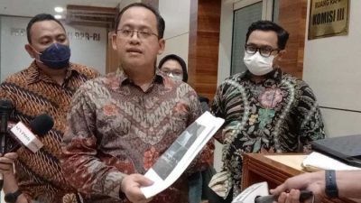 Desmon Minta Aparat Hukum Berantas Mafia Tanah