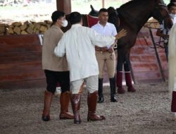 Prabowo Wujudkan Janjinya Ajari Gibran Berkuda di Hambalang