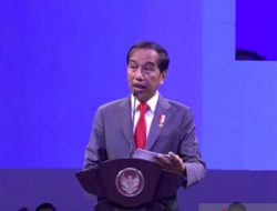 Presiden Jokowi Beri Sinyal Reshuffle Kabinet: Rencana Selalu Ada, Pelaksanaaan Nanti