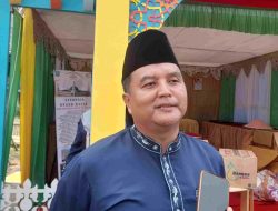 Kafilah Siantan Utara Membludak, Dampingi Qori-Qori’ah di Barisan Pawai Ta’aruf