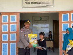 Polres Anambas Terus Bagikan Sembako di Bulan Ramadhan