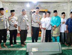 Kapolres Anambas Bukber di Masjid Al-Fajri, Sejumlah Bantuan di Salurkan