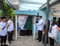 Desa Air Asuk ada Sekolah Lansia, Diresmikan Langsung Bupati Haris