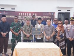 Kapolres Bintan Hadiri Peresmian Musholla KPU Bintan Sekaligus Serah Terima Gudang Logistik
