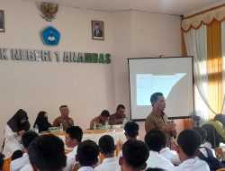 Asisten I Pemda Anambas Berikan Edukasi Positif Kepada Pelajar.