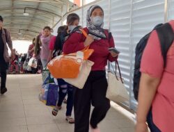 Ratusan Pekerja Migran Indonesia Ilegal Dideportasi dari Malaysia ke Tanjungpinang