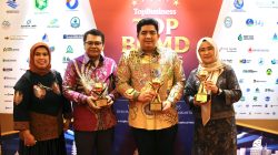 Bupati Roby Raih TOP Pembina BUMD Dalam Ajang TOP BUMD Awards 2025, Sabet Tiga Penghargaan Sekaligus