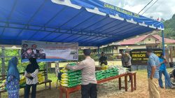 Polsek Singkep Barat Gelar Gerakan Pangan Murah, 500 Kg Beras Ludes dalam Satu Jam