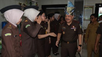 Kajati Kepri Kunjungi Kejari Karimun, Dorong Penegakan Hukum Humanis dan Profesional