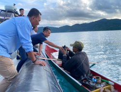 HNSI Anambas dan PSDKP Turun ke Laut, Salurkan Bantuan Sembako Kepala Nelayan