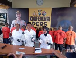 Kasus Narkoba di Tanjungpinang Terkuak: 8 Tersangka Diamankan, Termasuk Oknum Aparatur Pemerintah