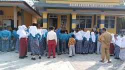 SDN 006 Letung Dukung Program Indonesia ASRI, Kolaborasikan Aksi Bersih dengan Pendidikan Karakter Religius.