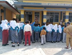SDN 006 Letung Dukung Program Indonesia ASRI, Kolaborasikan Aksi Bersih dengan Pendidikan Karakter Religius.