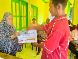 Pemdes Telaga Kecil Salurkan BLT-DD 2026 untuk 9 KPM di Balai Desa